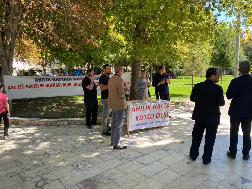 AHİLİK HAFTASININ SON GÜNÜNDE HALKLA BULUŞTULAR