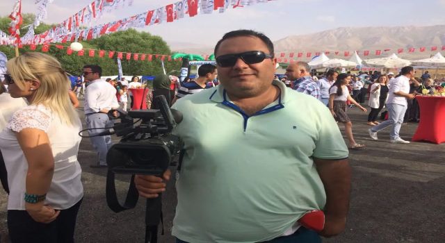TRT MUHABİRİ EVİNDE ÖLÜ BULUNDU