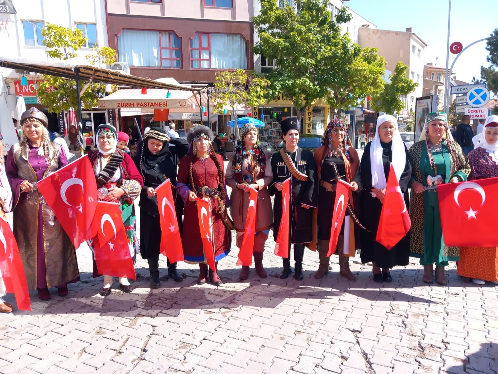 EMİRDAĞ’IN DÜŞMAN İŞGALİNDEN KURTULUŞU KUTLANDI