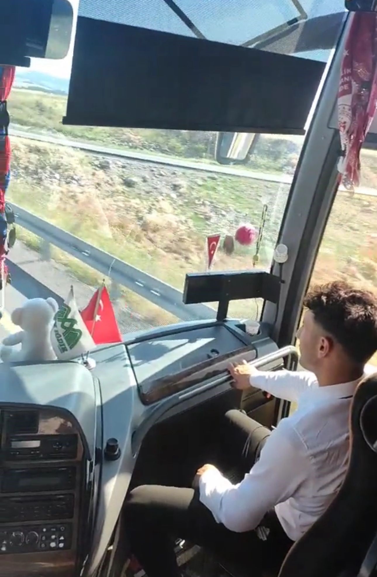 ÖLEN MUAVİNİN PAYLAŞIMLARI YÜREK DAĞLADI