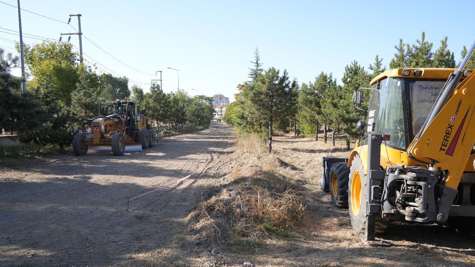 "SÖZÜNÜ VERDİĞİMİZ PROJELERİ YAPIYORUZ"