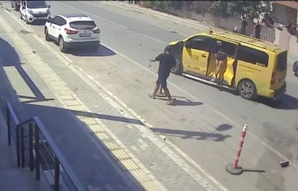 SON DAKİKA: KORKUNÇ KAZA KAMERALARA YANSIDI