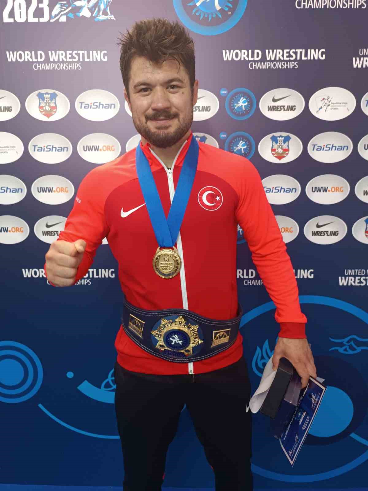 ALİ CENGİZ, DÜNYA ŞAMPİYONU