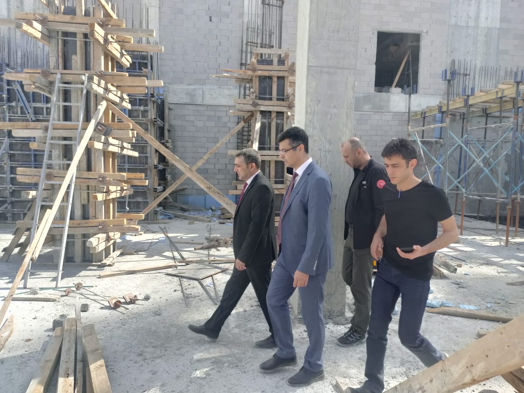 KORKMAZ KURUM ZİYARETLERİNİ SÜRDÜRÜYOR