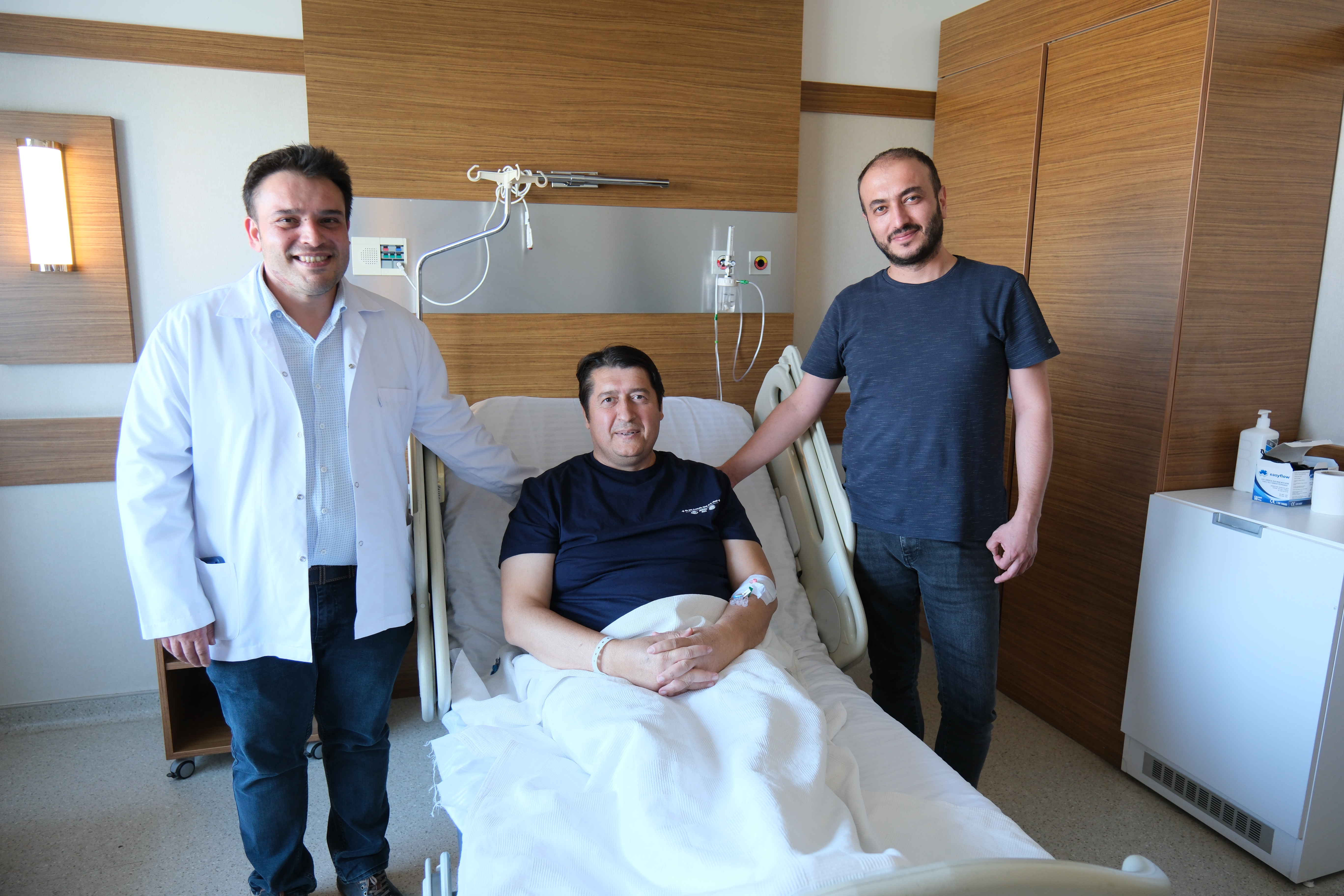 BEYNİNDE BULUNAN 4 CM KİTLE BURNUNDAN ÇIKARTILIDI