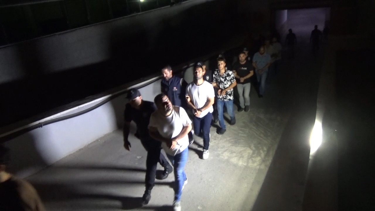 PKK/KCK OPERASYONU: 9 TUTUKLAMA