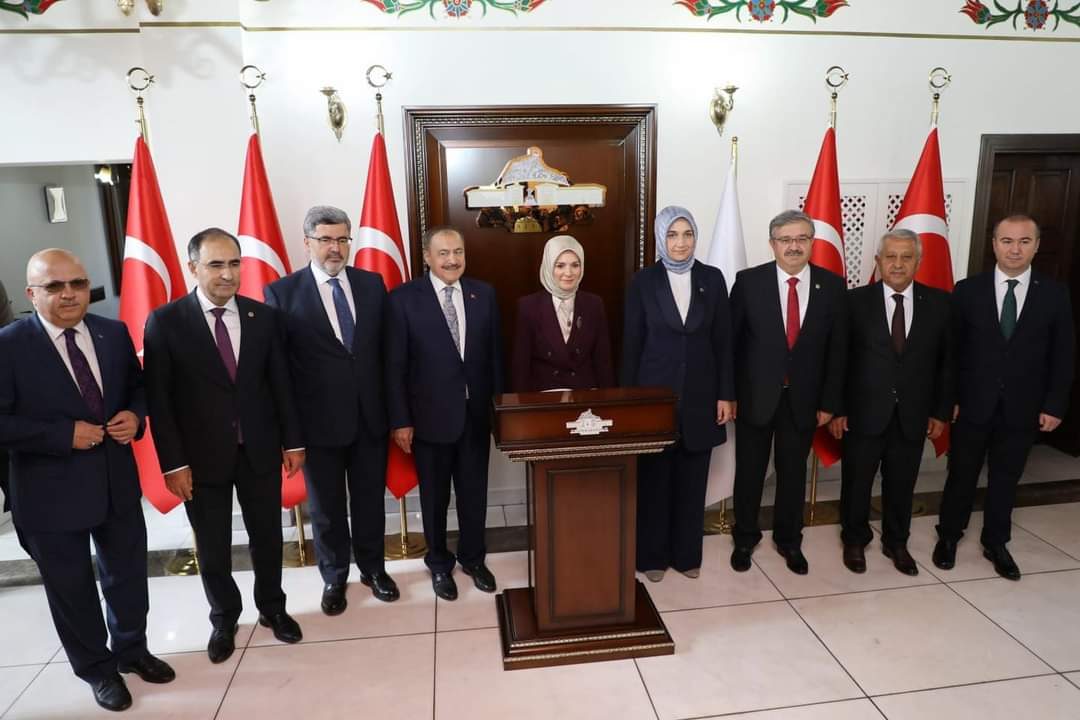 "AFYON'U  DÜNYAYA TANITACAĞIZ"