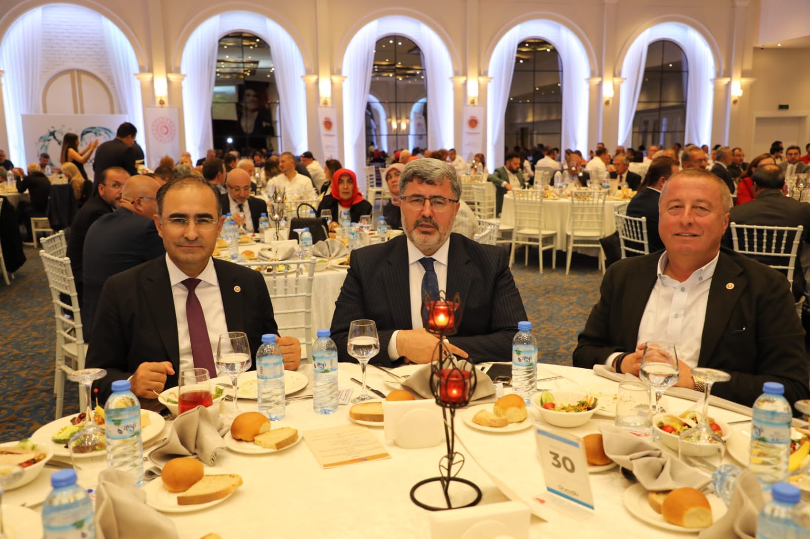 USTA ŞEFLER VE ENFES LEZZETLER GALA GECESİNDA BULUŞTU