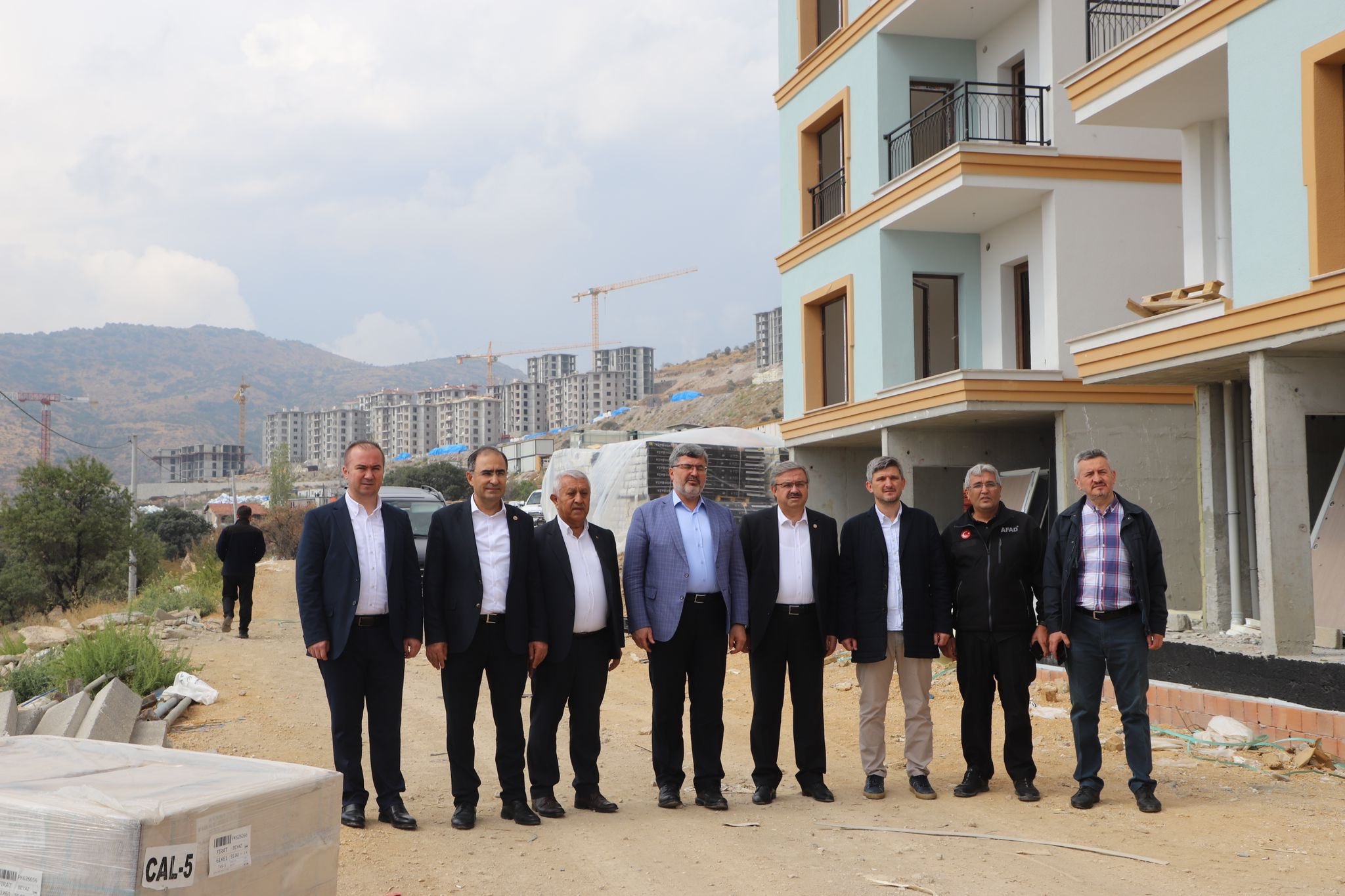AFYONKARAHİSAR'IN ÇEHRESİNİ DEĞİŞTİREN  VİZYON PROJELER GELİYOR