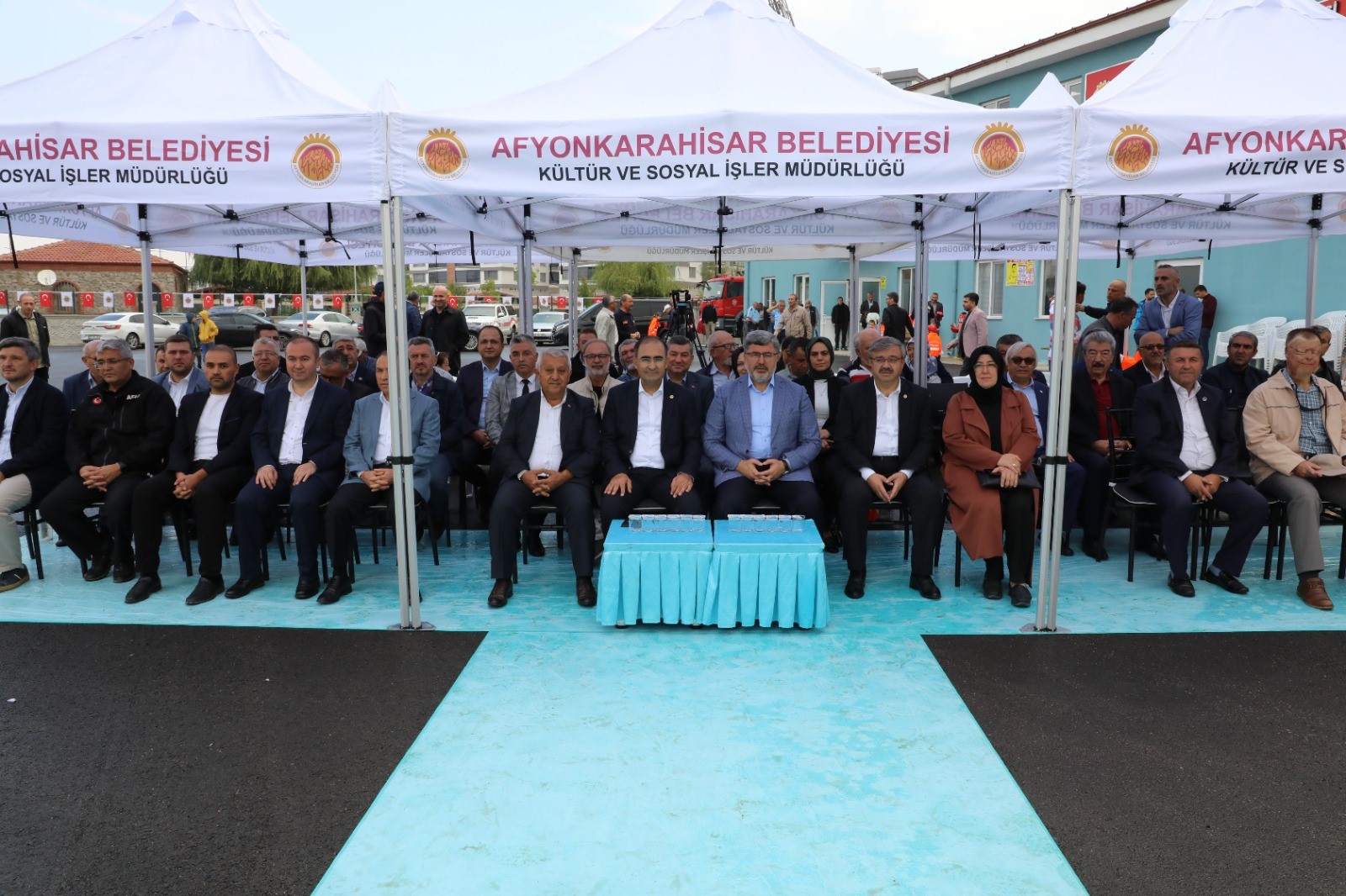 BAŞKAN ZEYBEK'TEN YARALANAN İTFAİYE ERİNE BÜYÜK VEFA