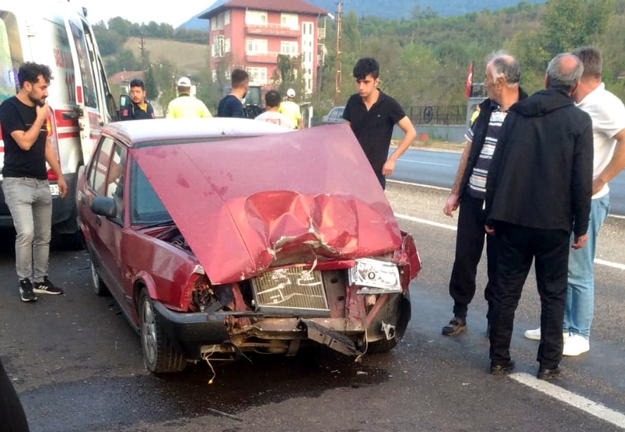 KONTROLSÜZ MANEVRA KAZA İLE SONUÇLANDI