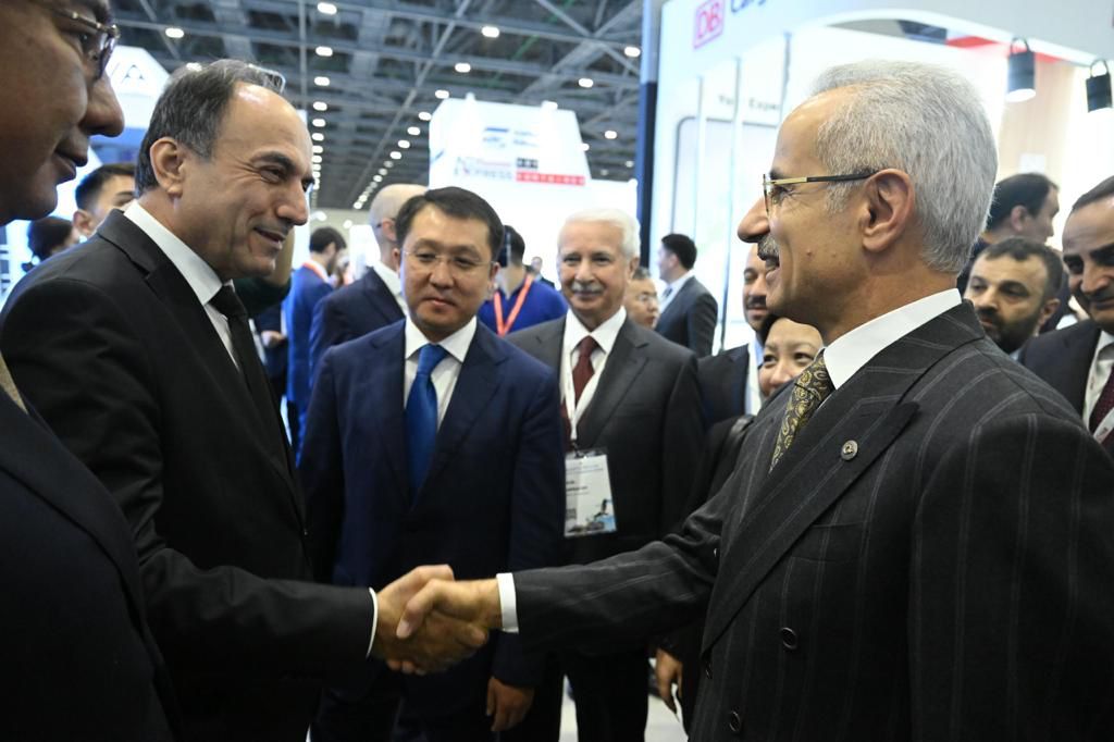 ULAŞTIRMA VE ALTYAPI BAKANI ABDULKADİR URALOĞLU KAZAKİSTAN'DA…