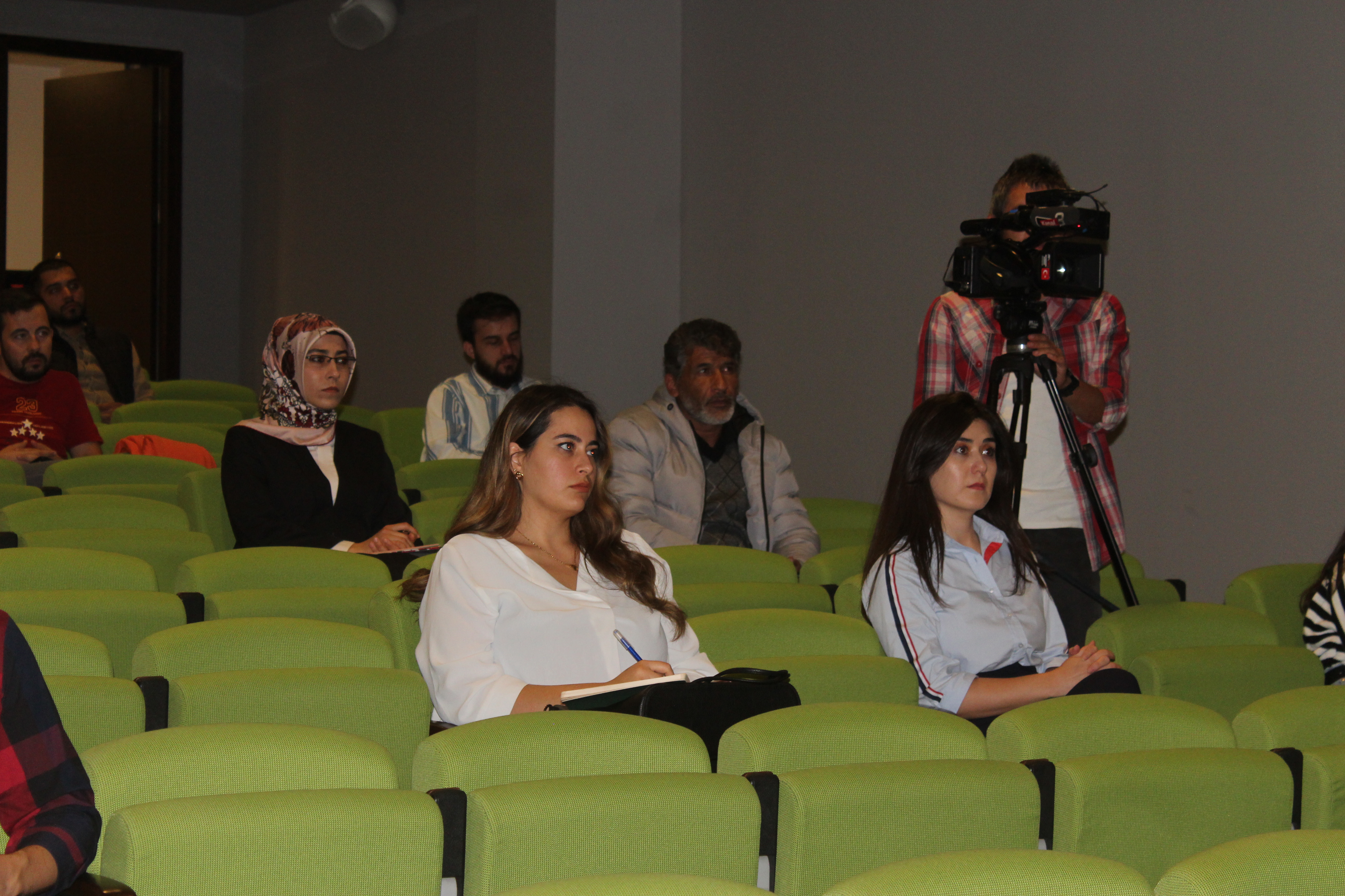 DOÇ. DR. İLARSLAN, KOBİLERİ BİLGİLENDİRDİ