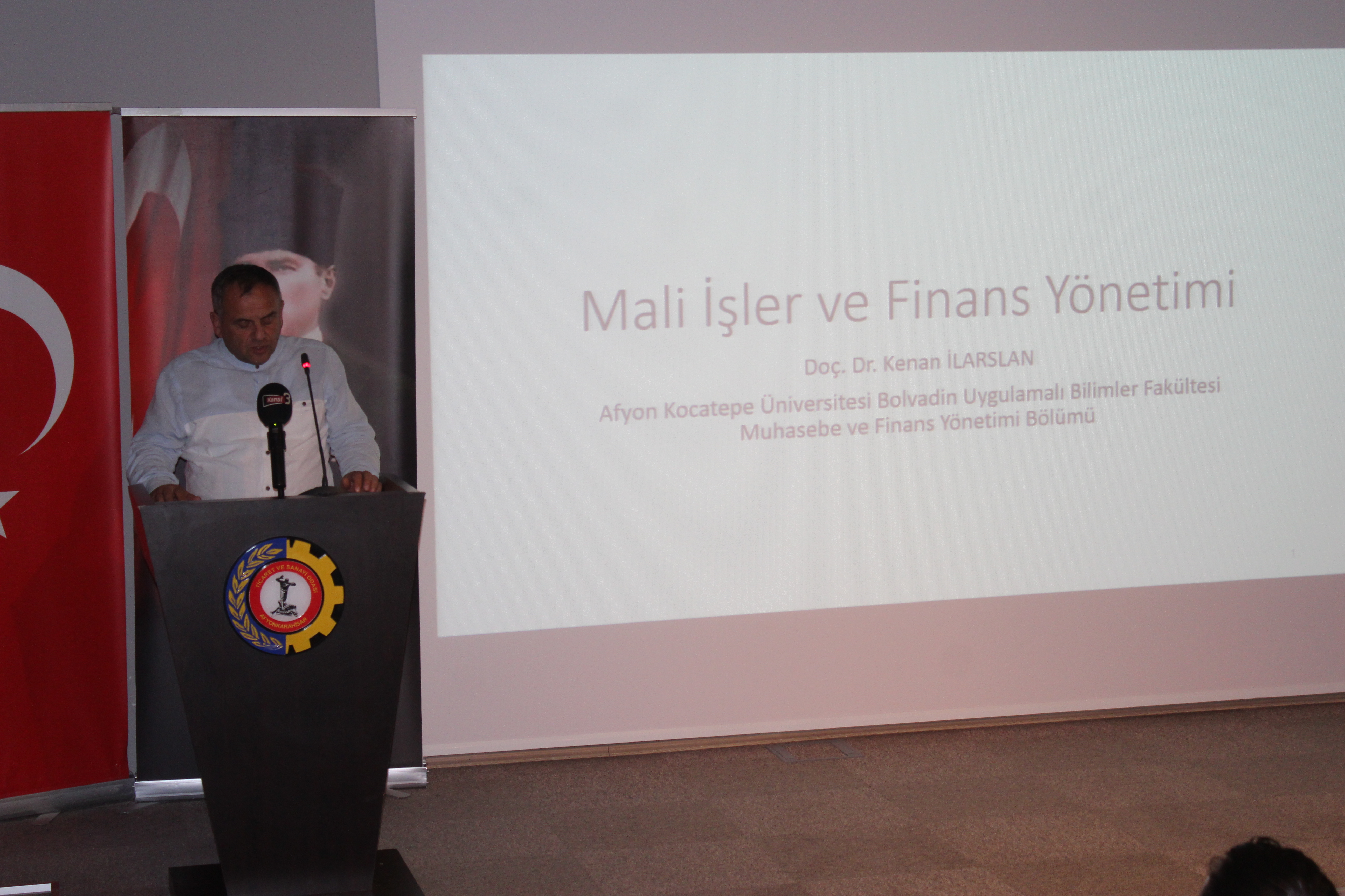 DOÇ. DR. İLARSLAN, KOBİLERİ BİLGİLENDİRDİ