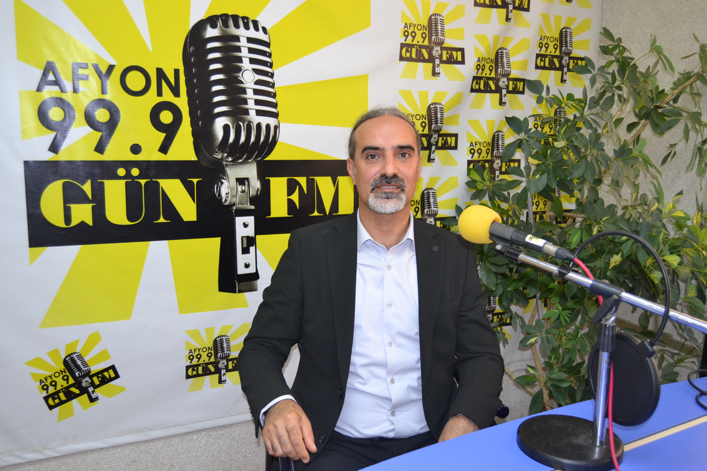 Op. Dr. Karasu "Rinoplasti sık yapılıyor"