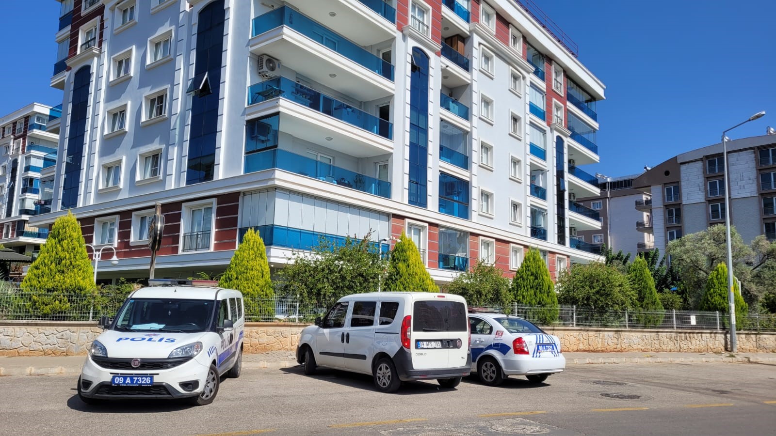 ÜNİVERSİTE SINAVINA HAZIRLANAN GENÇ AİLESİ TARAFINDAN ÖLÜ BULUNDU