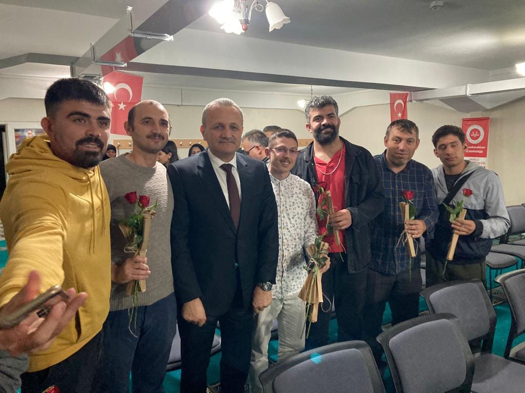 CAMİLER VE DİN GÖREVLİLERİ HAFTASI MÜNASEBETİYLE İL MÜFTÜLÜĞÜMÜZE ZİYARETLER DEVAM EDİYOR…