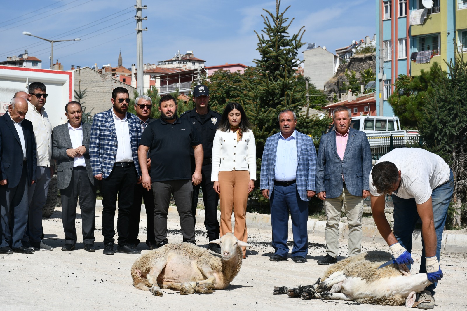 "60.000 M2 SICAK ASFALT ATACAĞIZ"