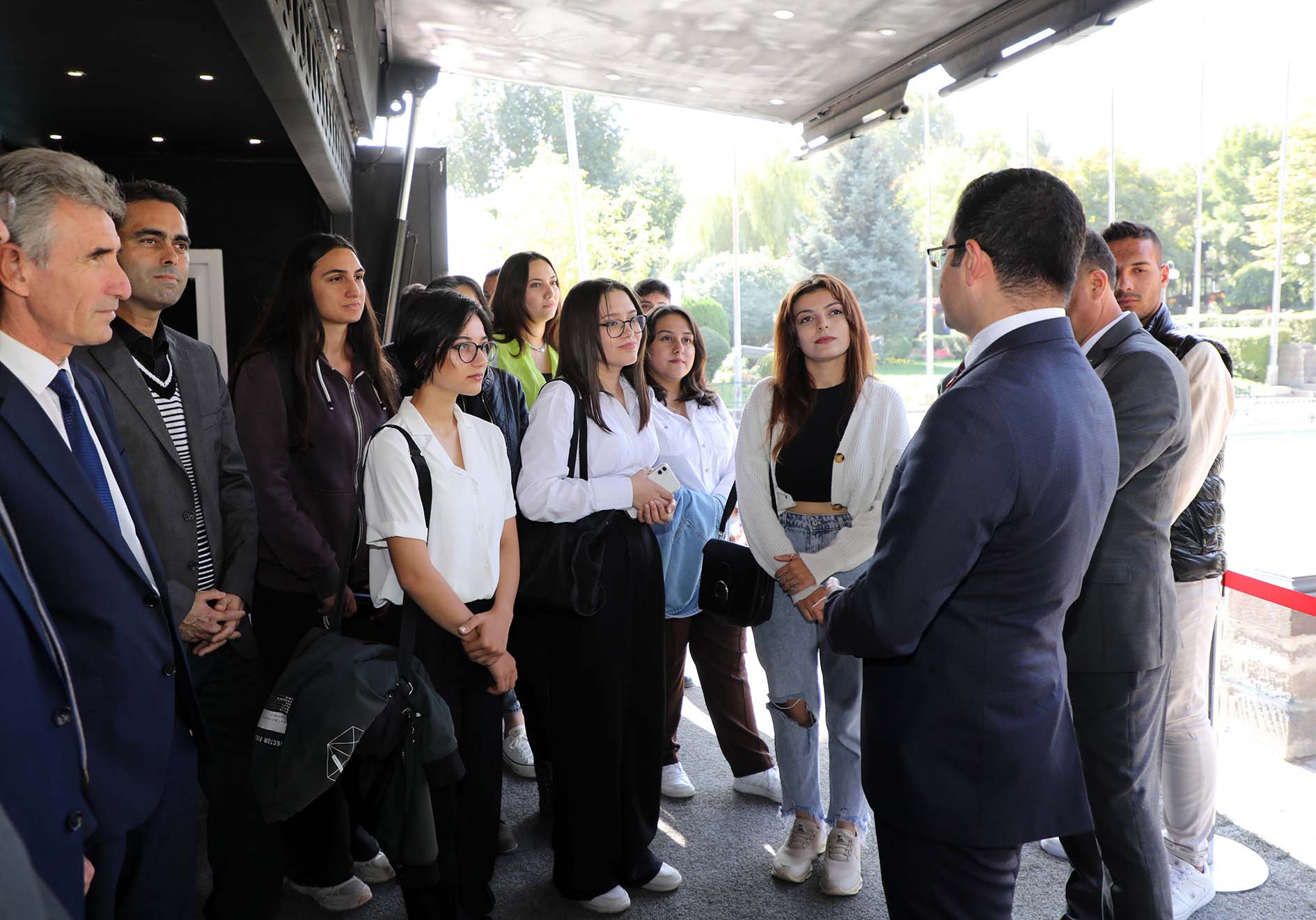 AKÜ ÖĞRENCİLERİNE İŞKUR YOL ARKADAŞIM ARACI TANITILDI
