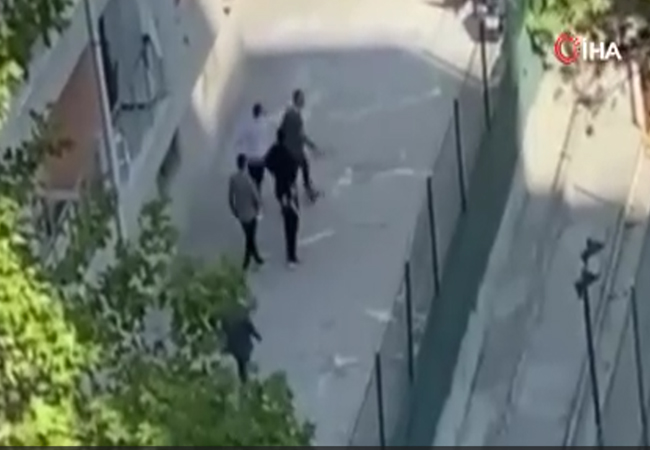 SİTE YÖNETİMİNİ ELE GEÇİRMEK İÇİN ŞİDDETE BAŞVURDULAR