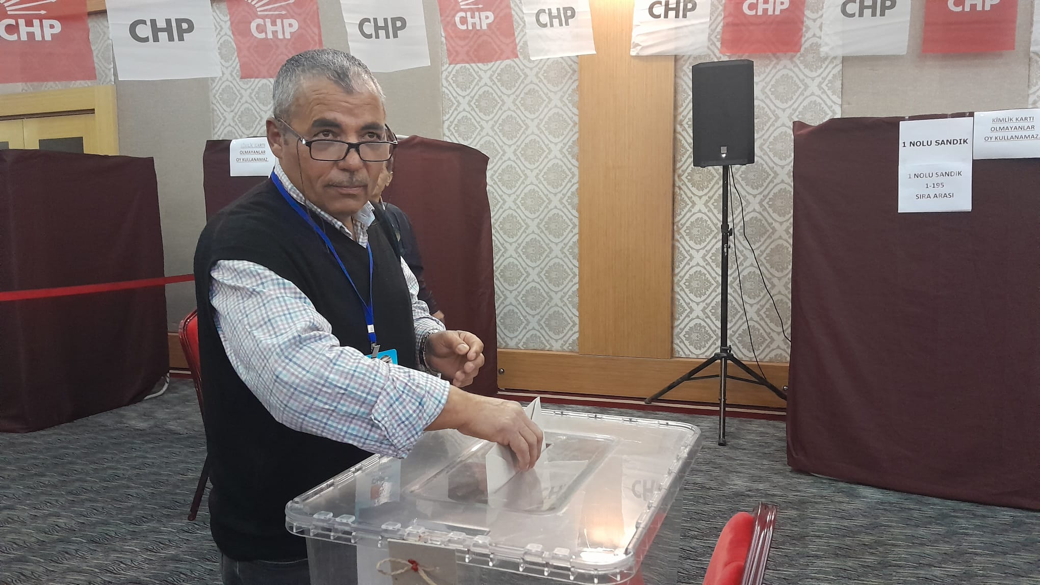 CUMHURİYET HALK PARTİSİNDE OY VERME İŞLEMİ BAŞLADI