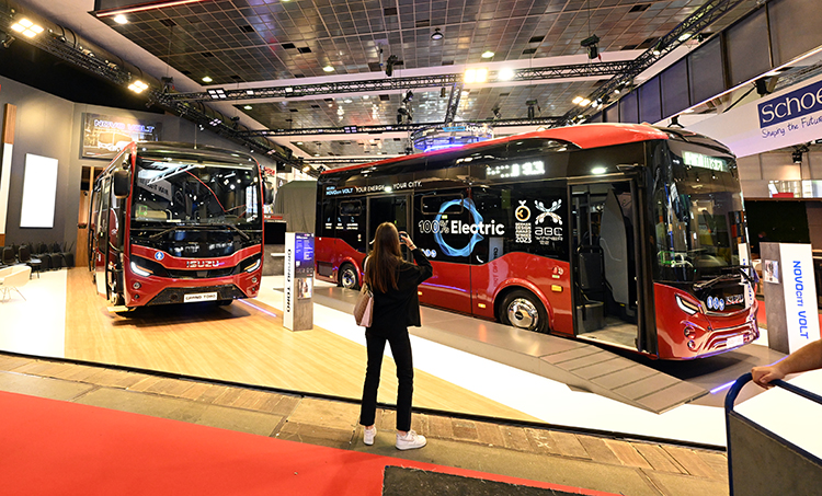 BUSWORLD EUROPE FUARI KAPILARINI AÇTI