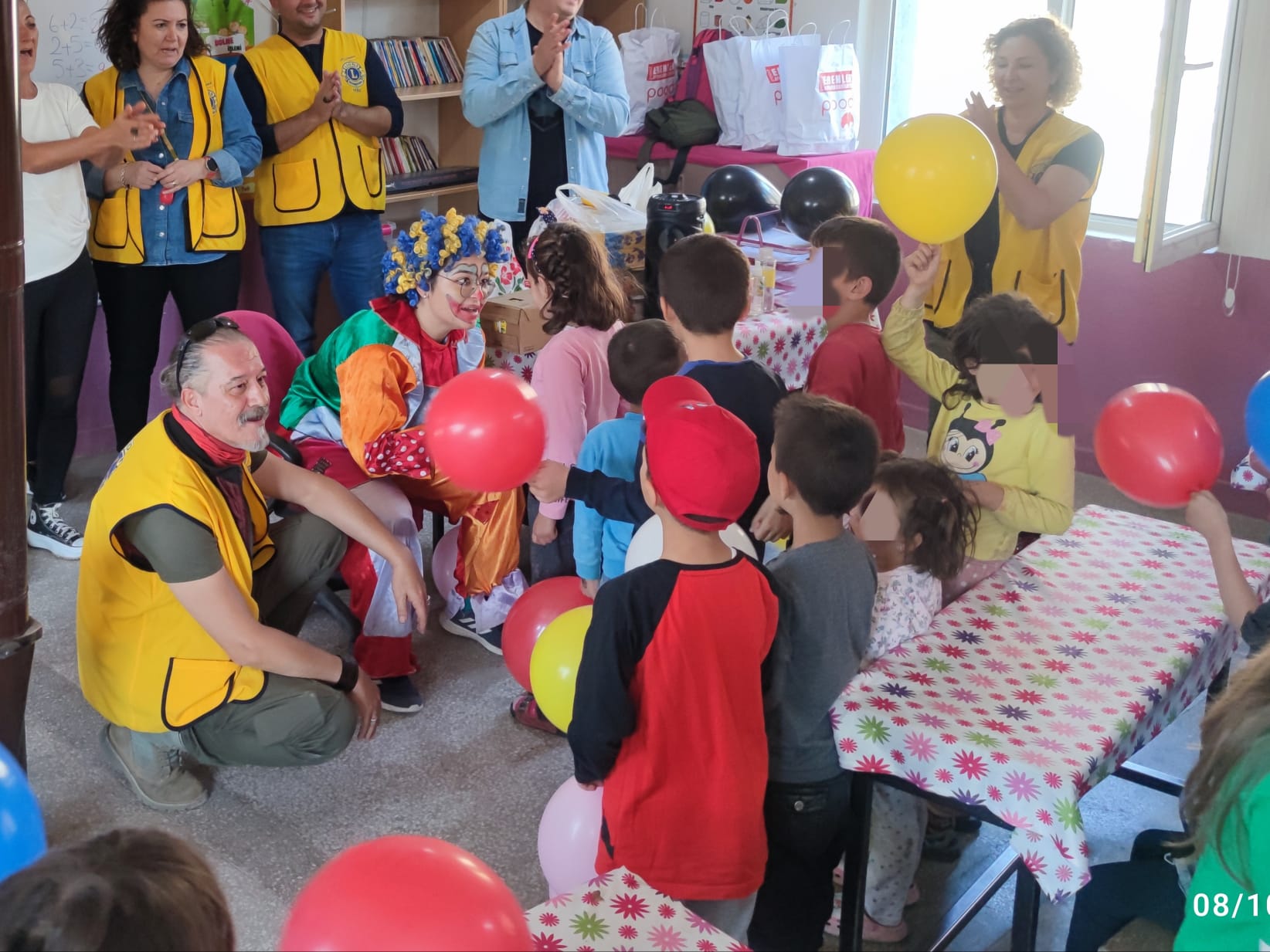 HİZMET GÜNÜNDE OKULLARI ZİYARET ETTİLER