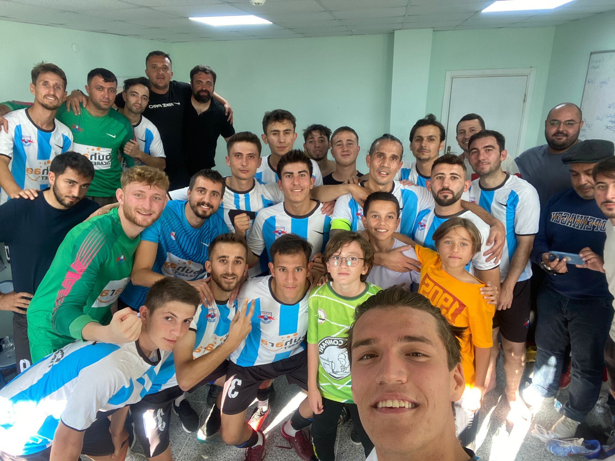 DİŞLİ BELEDİYE HİBRİTSPOR “SOLAK”LA KAZANDI