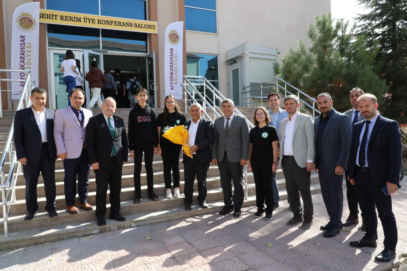 BAŞKAN ZEYBEK LİSE ÖĞRENCİLERİ İLE SÖYLEŞİYE KATILDI