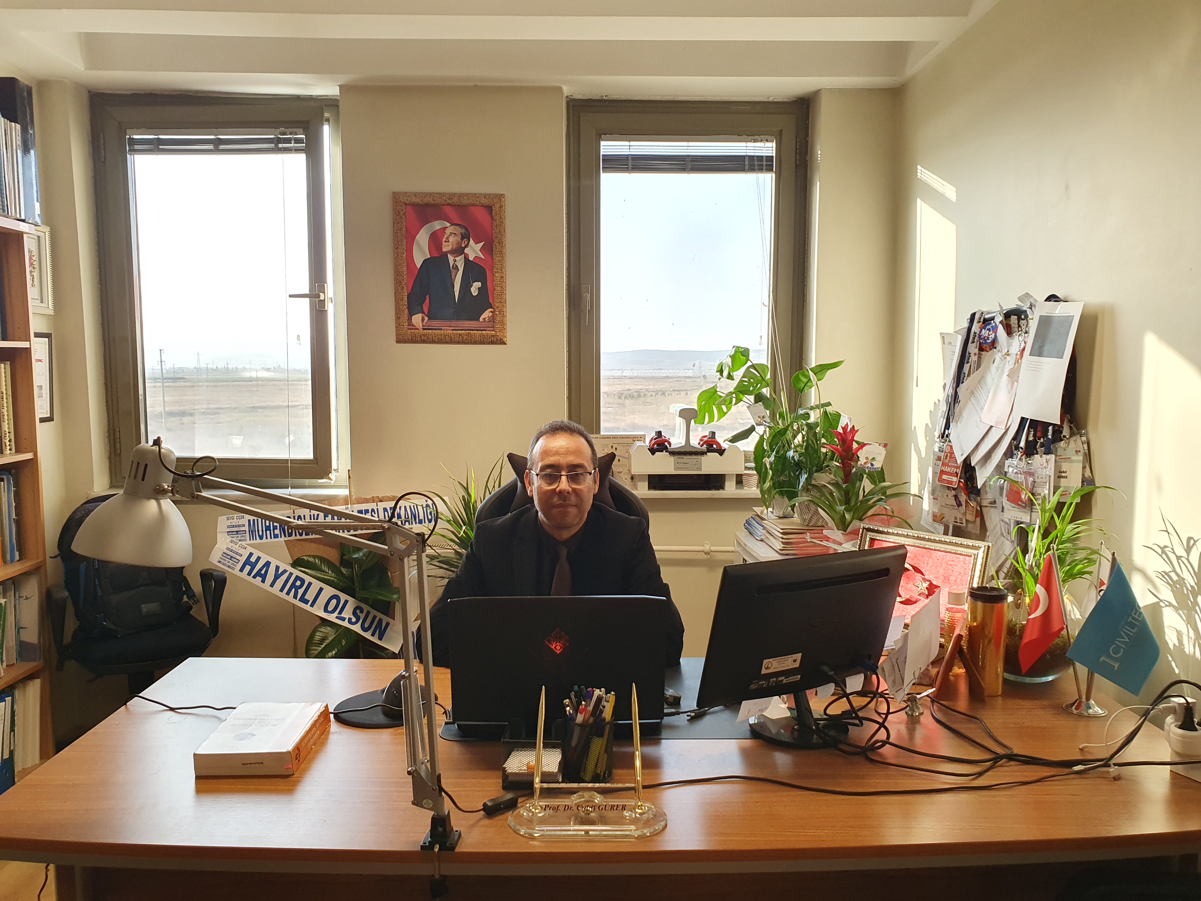 AKÜ ÖĞRETİM ÜYELERİ ÖDÜLE LAYIK GÖRÜLDÜ
