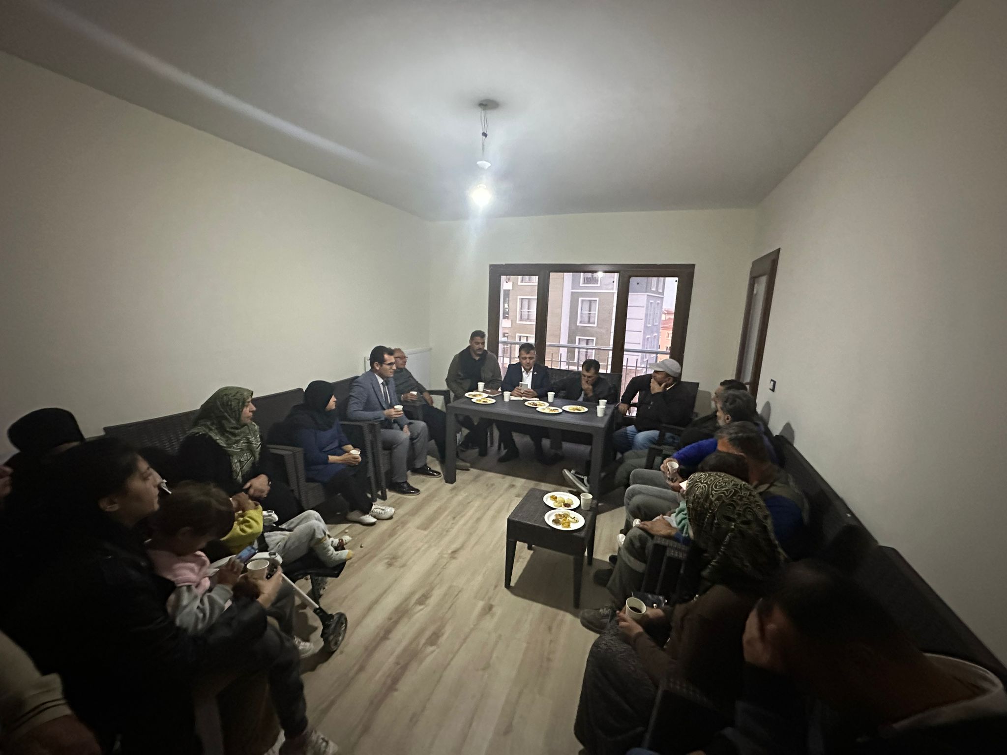 BAŞKAN KOYUNCU MAHALLE TOPLANTILARINA DEVAM EDİYOR