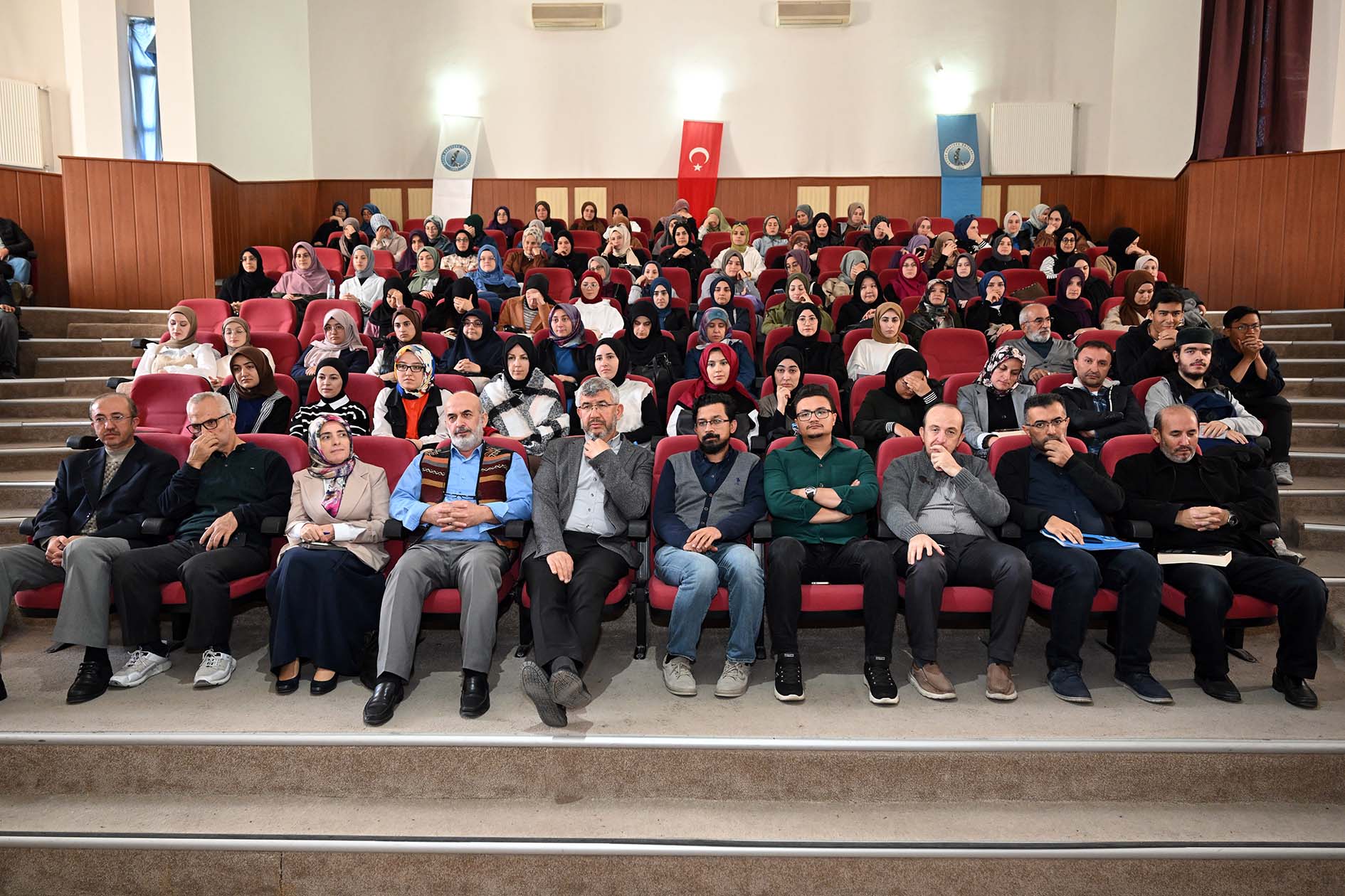 İLAHİYAT FAKÜLTESİ 2023-2024 AKADEMİK YILI AÇTI