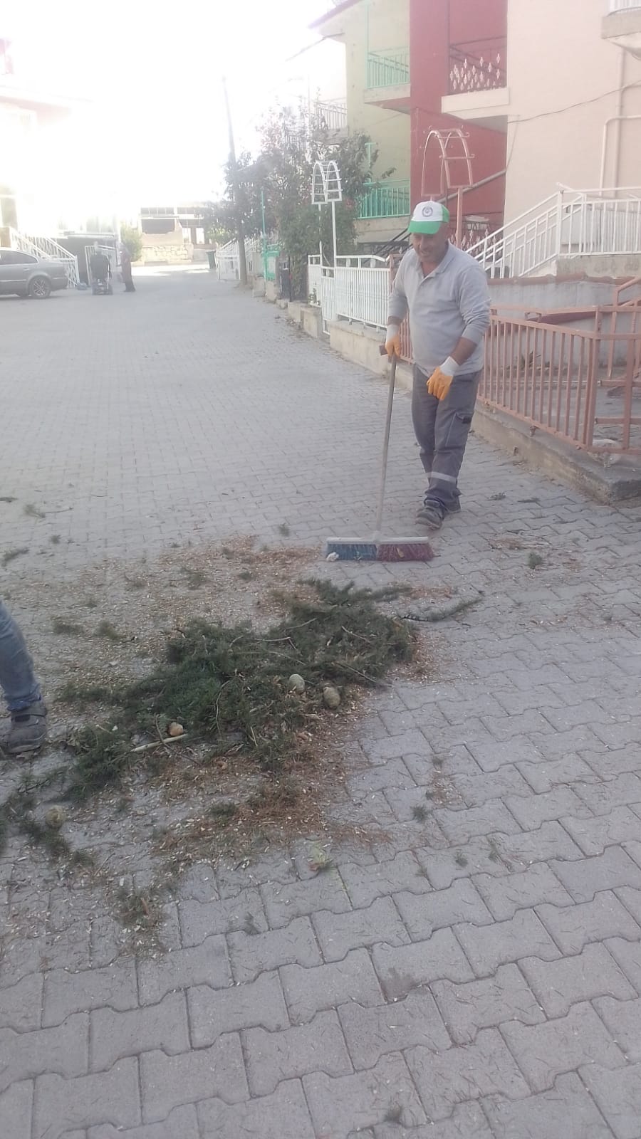 EKİPLER İLÇEDE YOĞUN MESAİ YAPTI