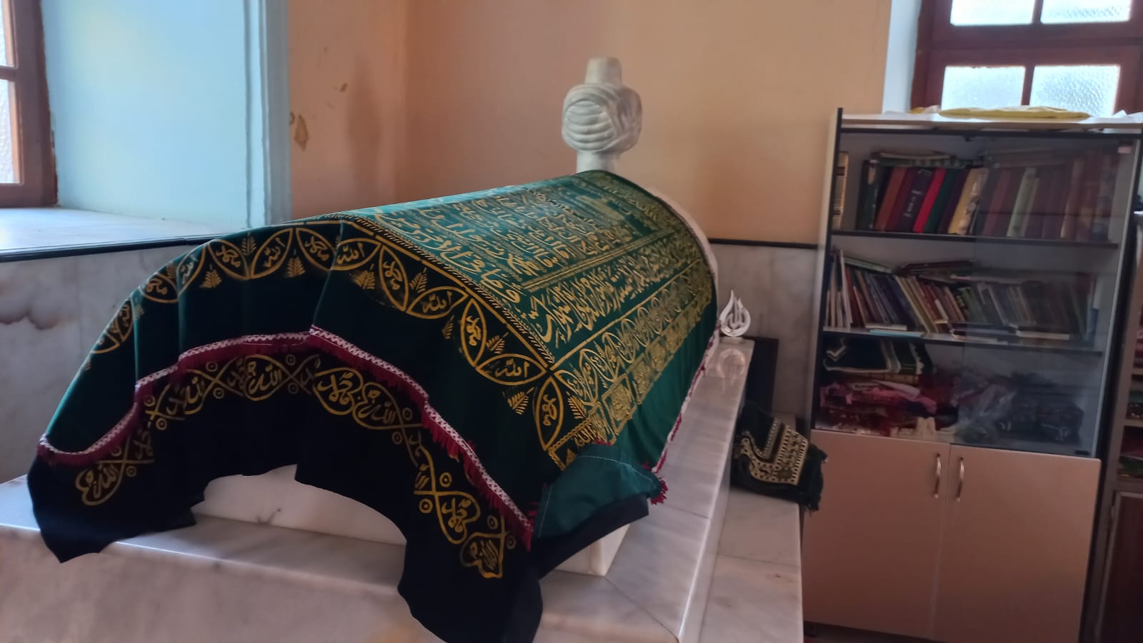 PEYGAMBER TORUNU'NUN TÜRBESİ BOLVADİN'DE