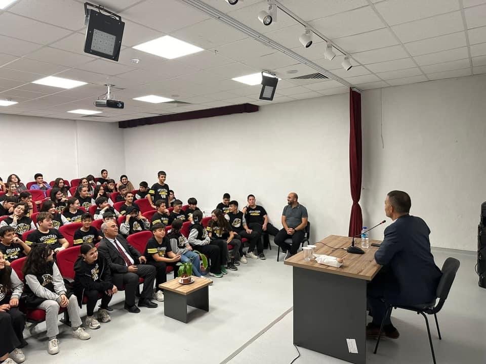 KAYMAKAM BİLİCİ, ÖĞRENCİLERE MESLEĞİNİ ANLATTI