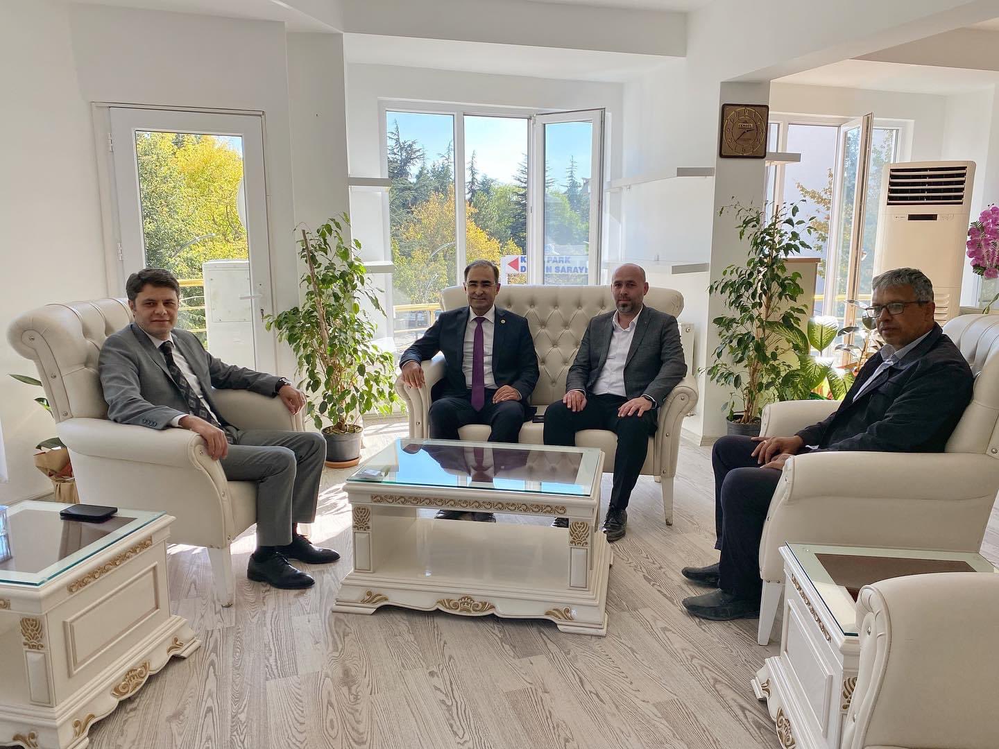 MİLLETVEKİLİ ARSLAN KAYMAKAM ÇENGEL’İ ZİYARET ETTİ