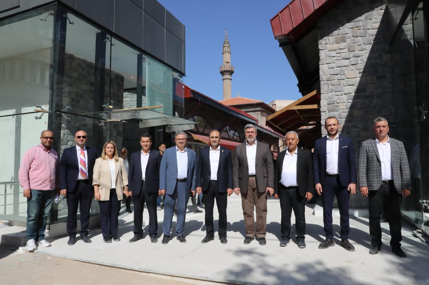AFYON'DA PROJELER SON SÜRAT DEVAM EDİYOR
