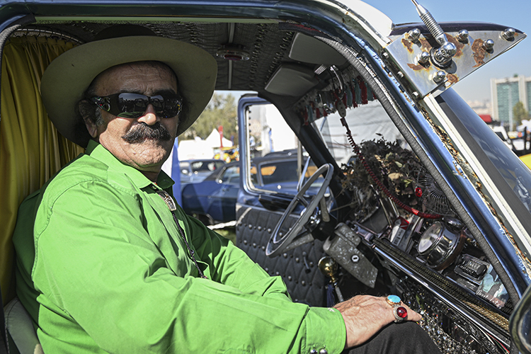 KLASİK OTOMOBİL FESTİVALİ BAŞLADI