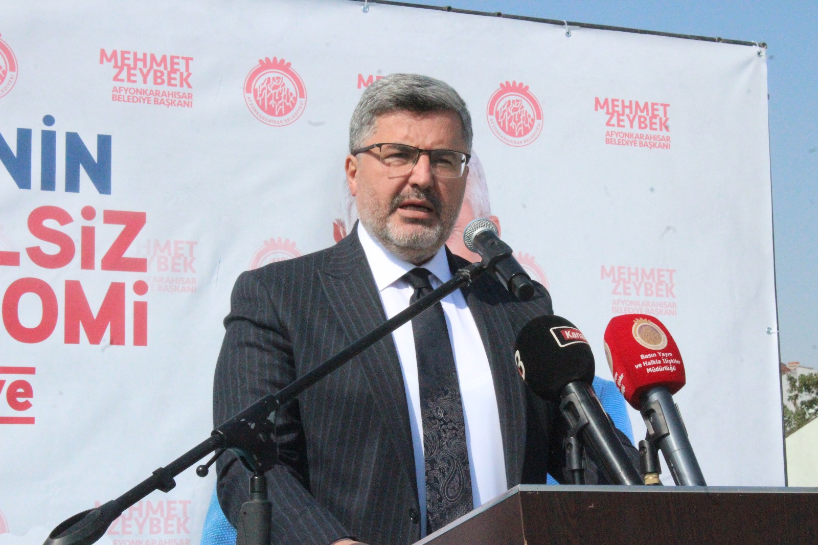 TESİSİN EN ÖNEMLİ ÖZELLİĞİ TERAPİ MERKEZİ OLMASI