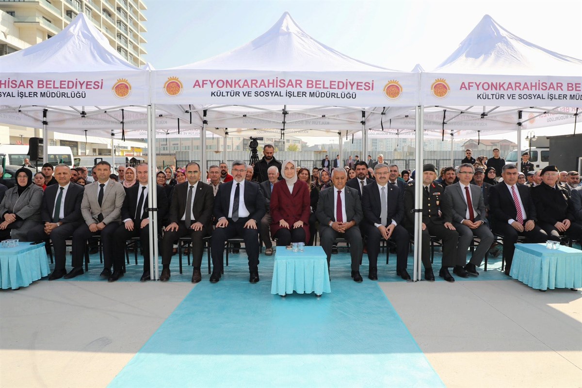 VALİ YİĞİTBAŞI İLE BİRLİKTE MUTFAĞA GİRDİLER