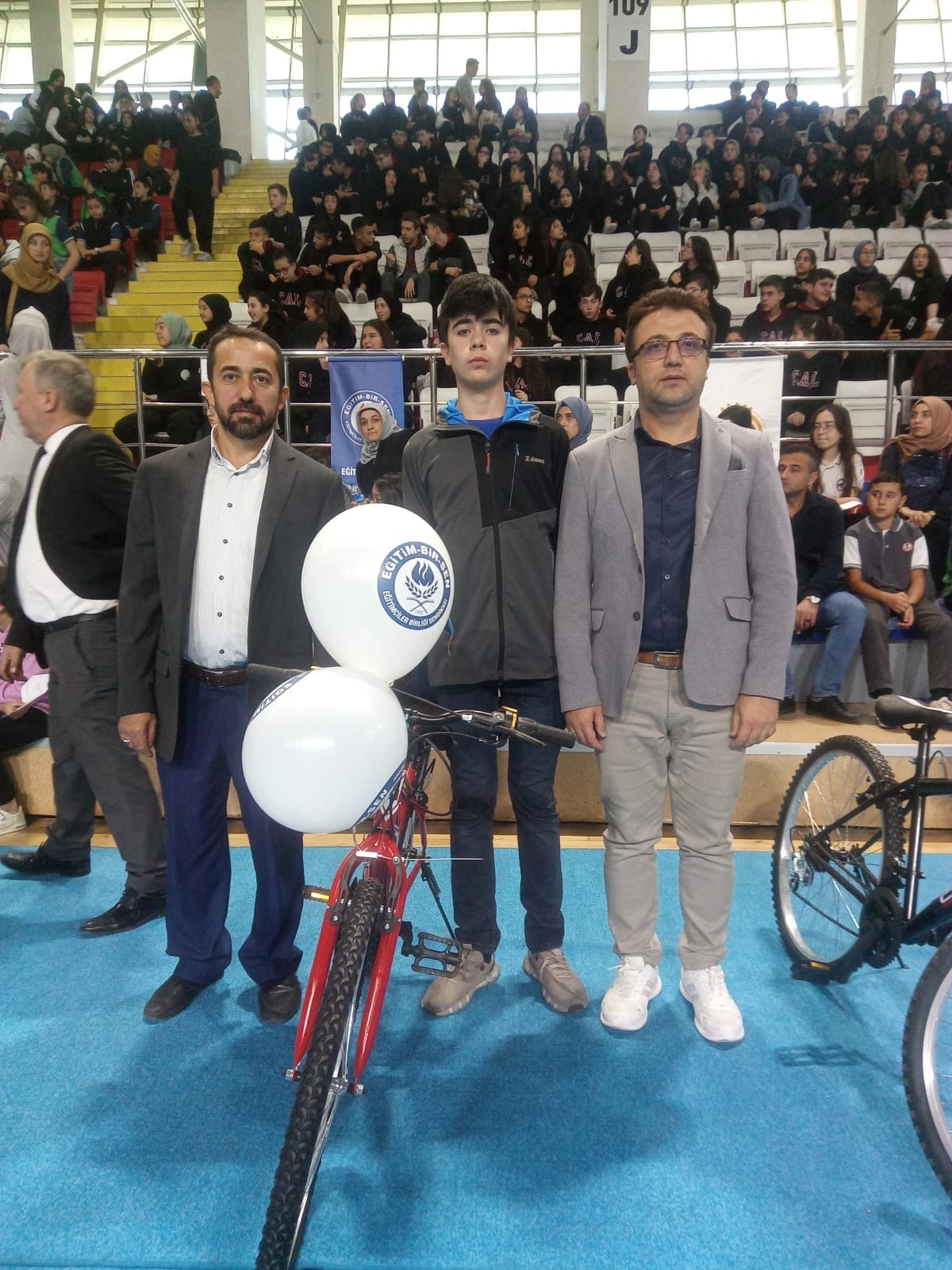 RSP ÖĞRENCİSİ KİTAP OKUMA YARIŞMASINI KAZANDI