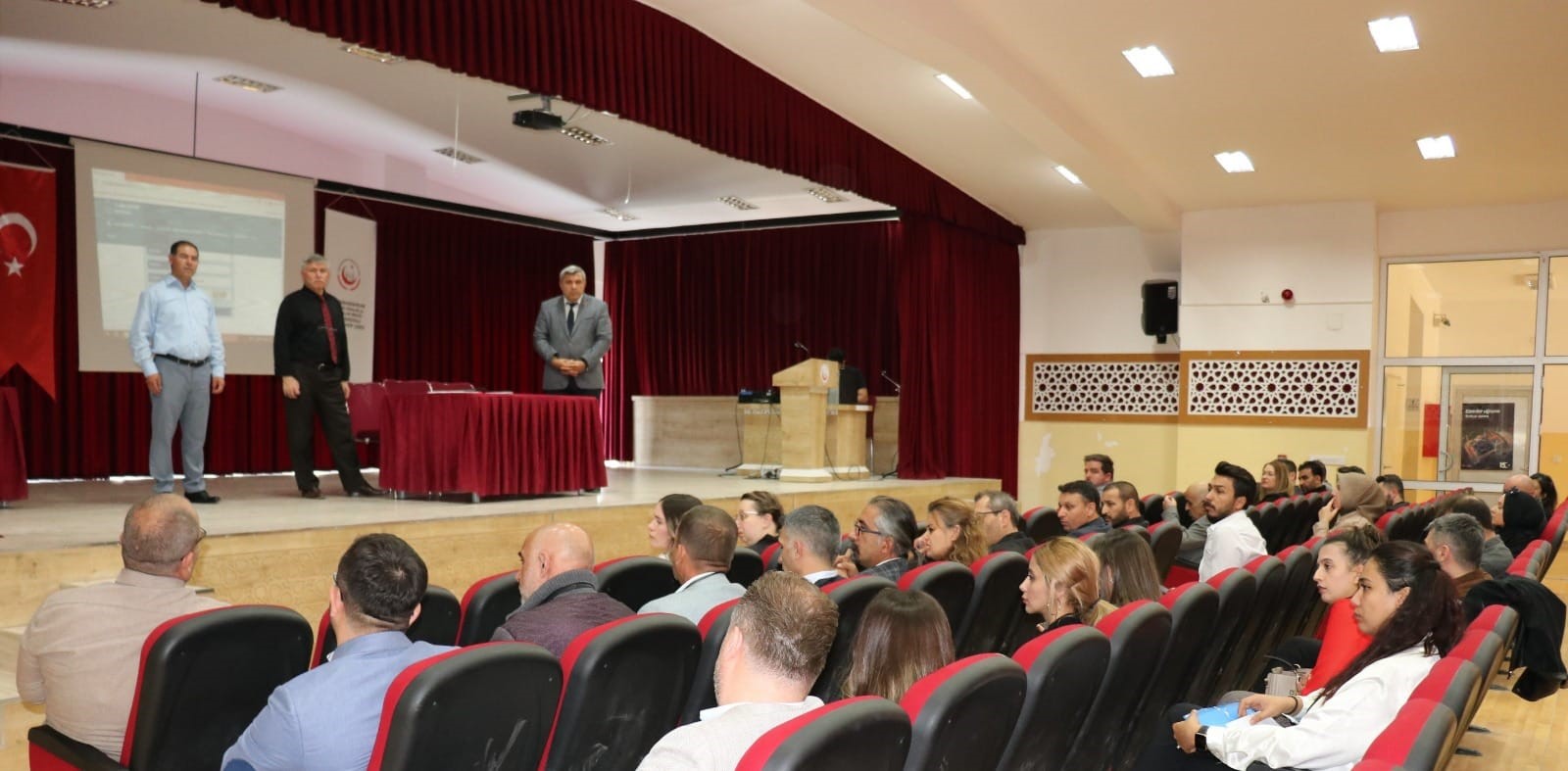 SÜNNETCİ: “MERDİVEN ALTI KURSLARIN KAPATILMASI İÇİN ÇALIŞMA BAŞLATILIYOR”
