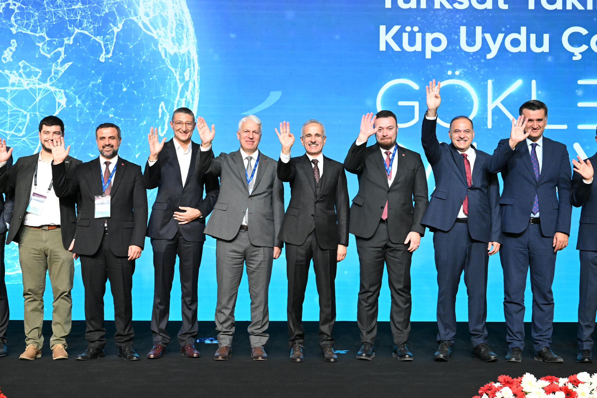GENÇLERİMİZ, KENDİ İMZALARINI TAŞIYAN PROJELERLE GÖKLERİ FETHETMEYE BAŞLAMIŞTIR