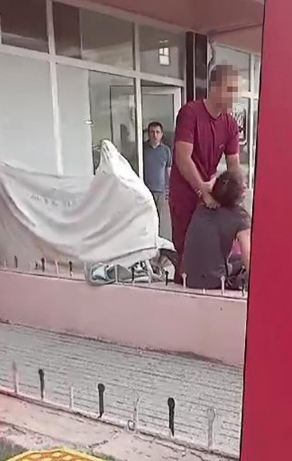 EŞİNİ BOŞANMAK İSTEDİĞİ İÇİN ÖLDÜRMEK İSTEMİŞ