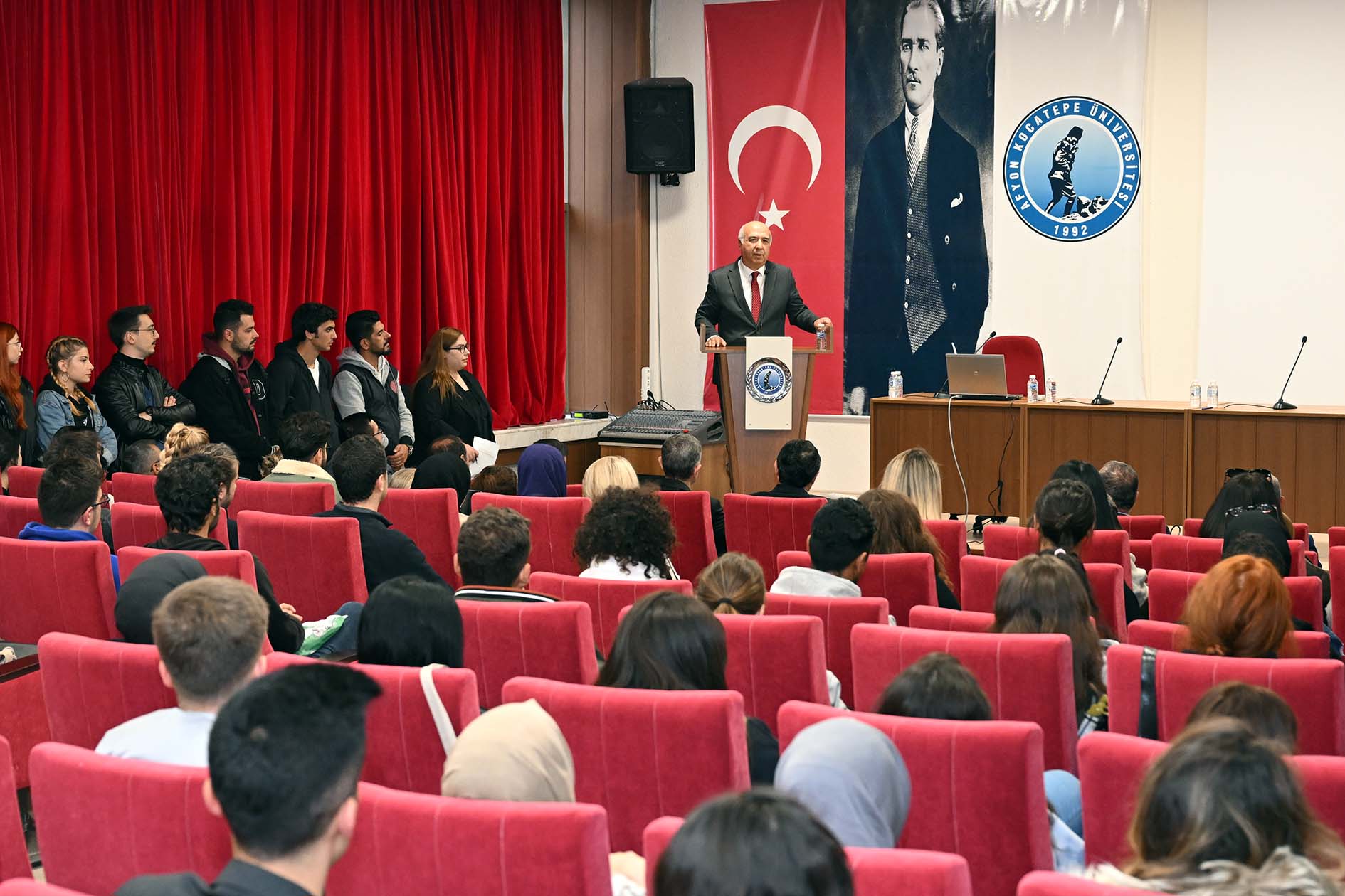 İLK DERS MERKEZ BANKASI  MECLİS ÜYESİNDEN