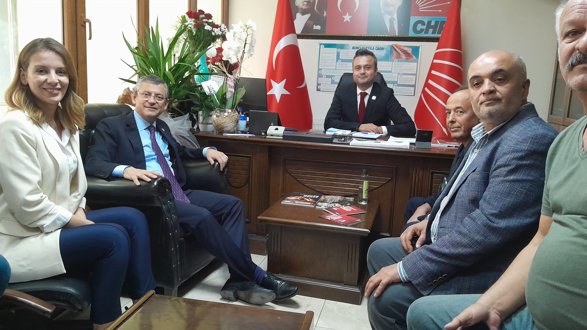 CHP'DE BASINA KAPALI TOPLANTI YAPILDI