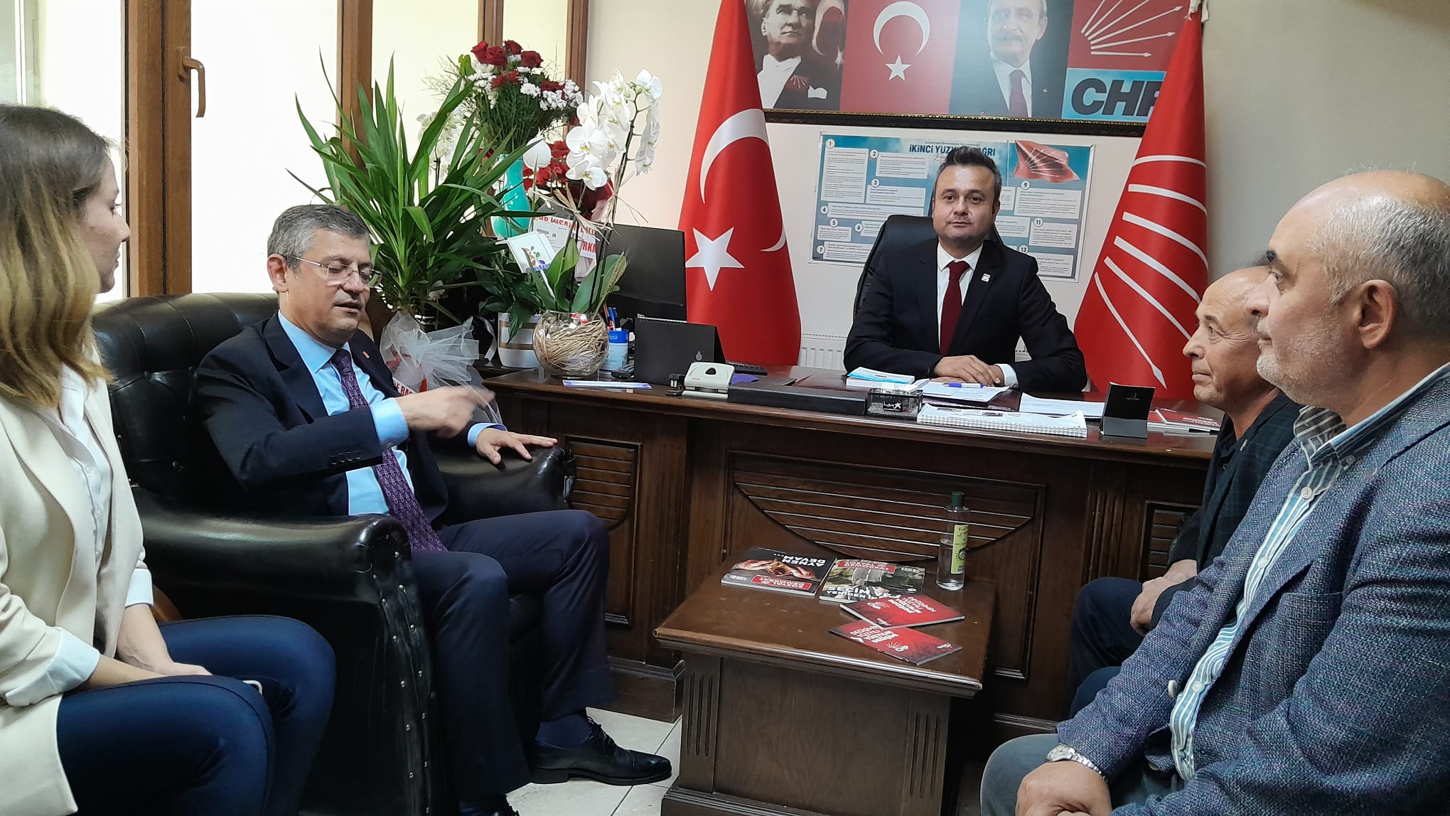 CHP'DE BASINA KAPALI TOPLANTI YAPILDI