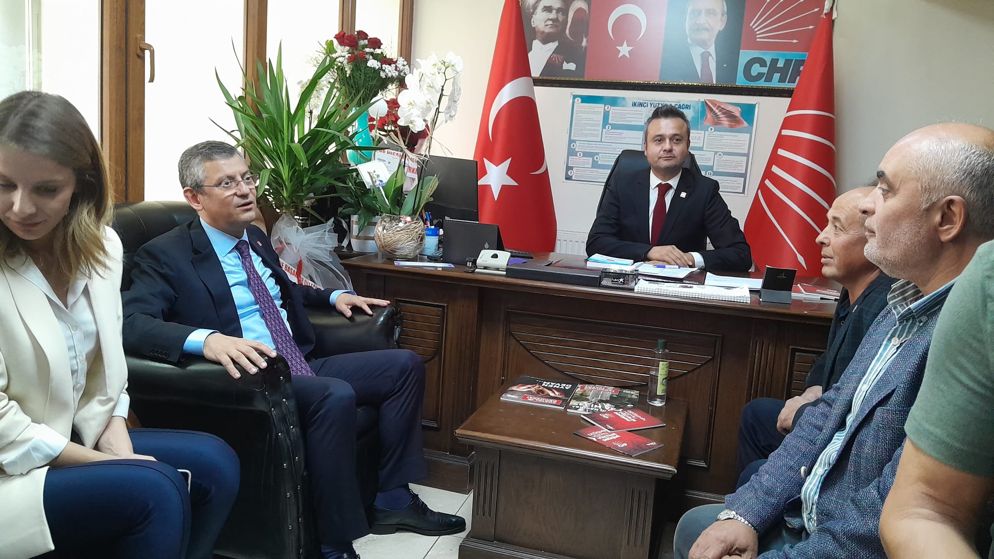 CHP'DE BASINA KAPALI TOPLANTI YAPILDI