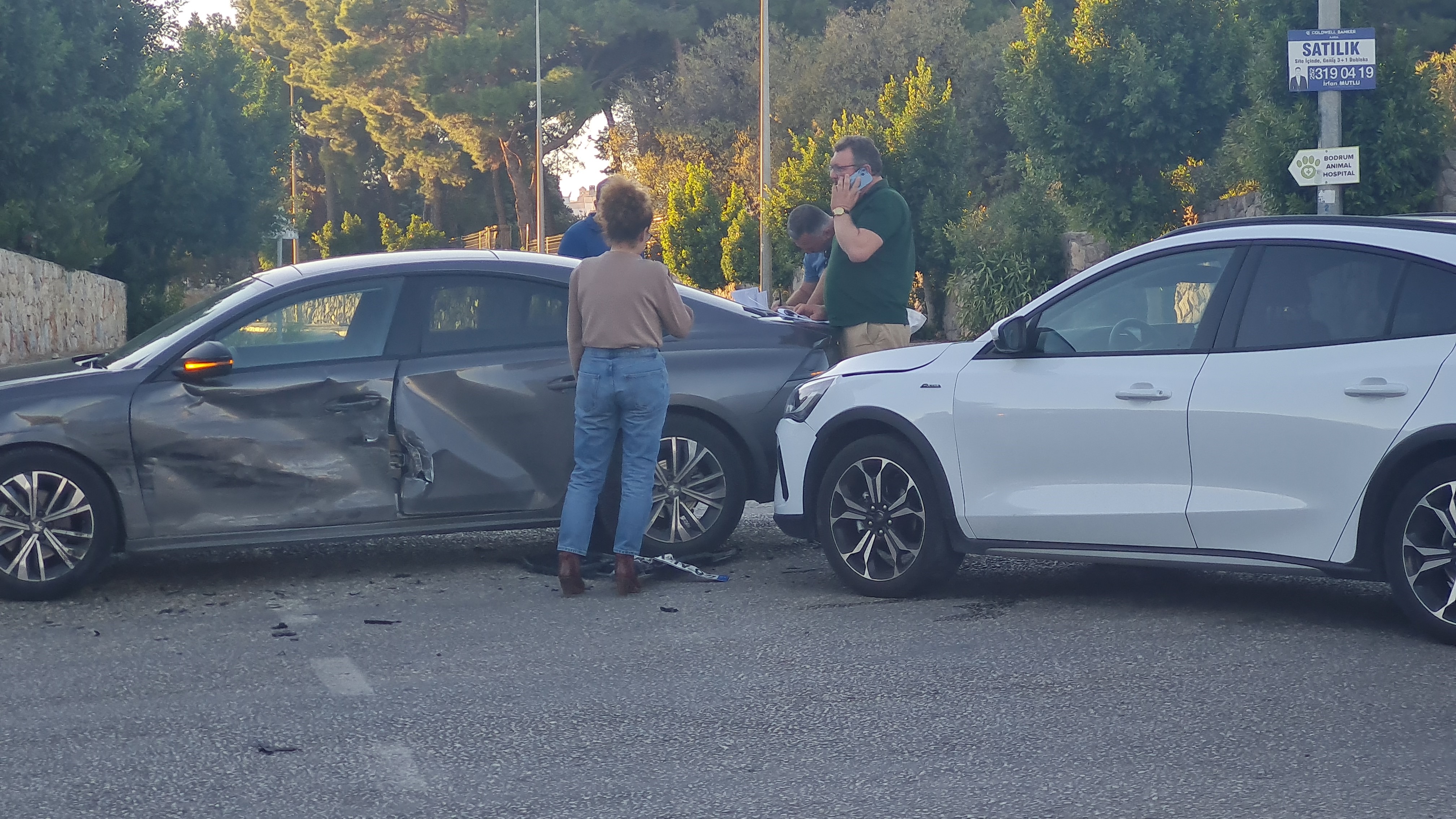 ÜNLÜ OYUNCU BODRUM’DA KAZA YAPTI