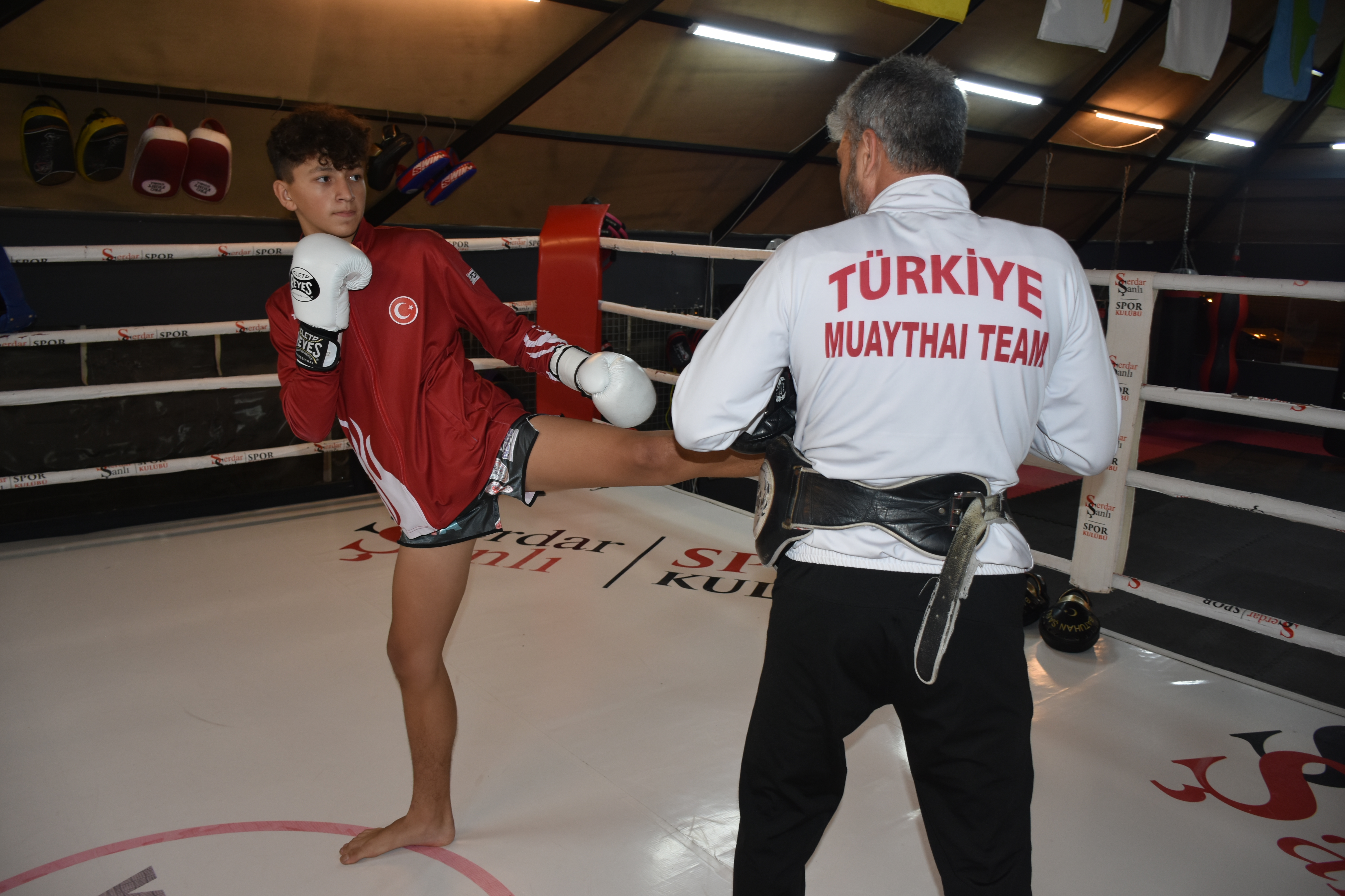 AKDENİZ ÜLKELERİ MUAYTHAİ AÇIK KUPASI'NA AFYON'DAN 5 SPORCU KATILACAK